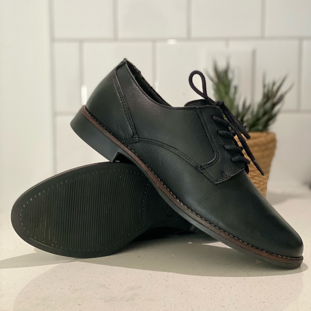 ALDO dress shoes - oxford style